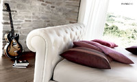 Luxury Paris bed in a classic chesterfield design