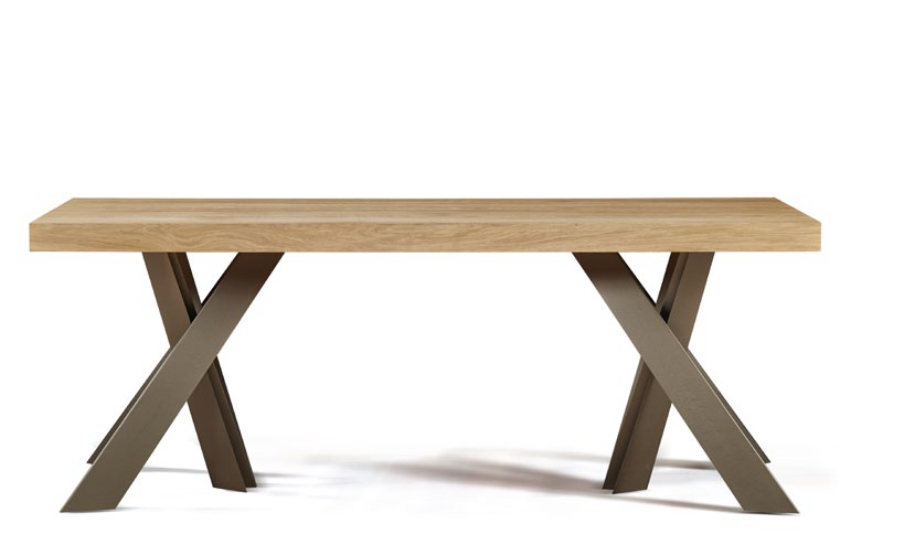 Μοντέρνο τραπέζι  IRA απο ξύλο δρύ .