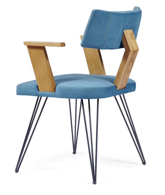 Modern chair with metal legs, with retro wooden arms and special back Toledo metal