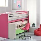 Παιδικό δωμάτιο με χαμηλή κουκέτα Flexy με ένα γραφείο και συρόμενο μηχανισμό κρεβατιού
