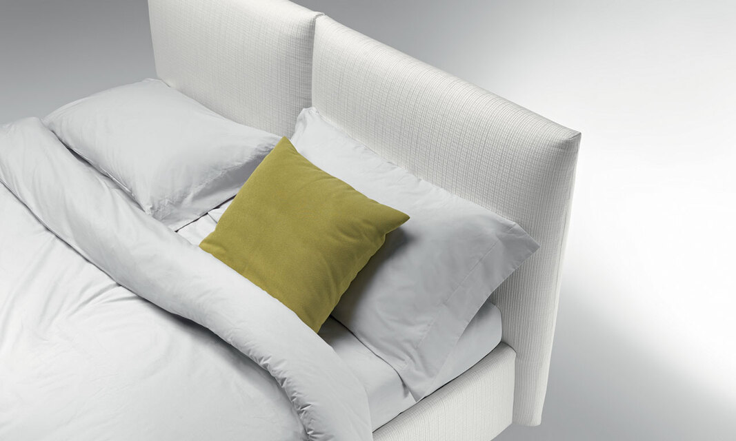 Modern London Bed with a simple design with lining of fabric or technocoder