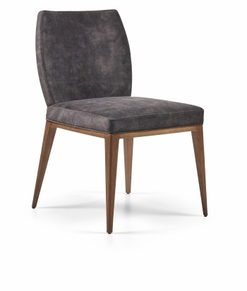 Modern chair with wooden legs