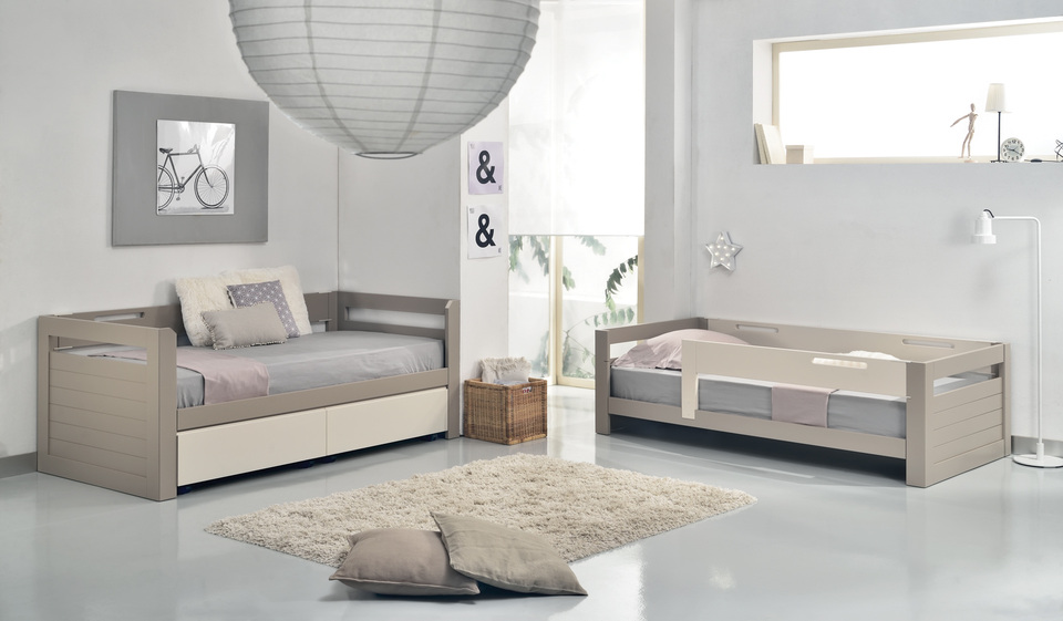 Children's room with Frame style sofa beds