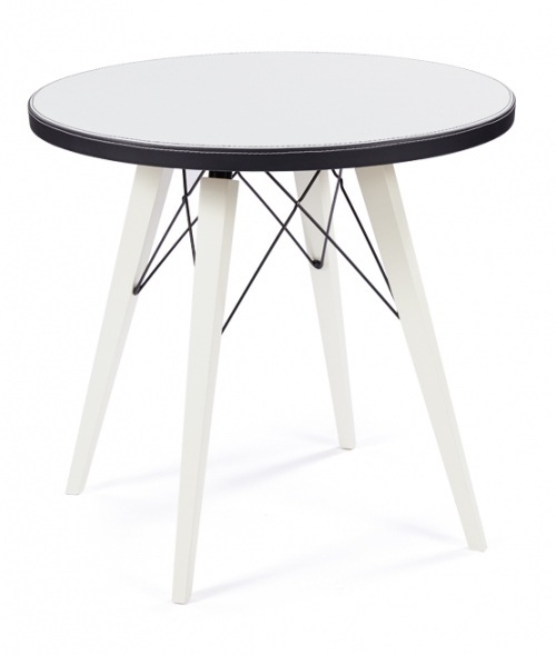 Modern round table with original design at Parma feet