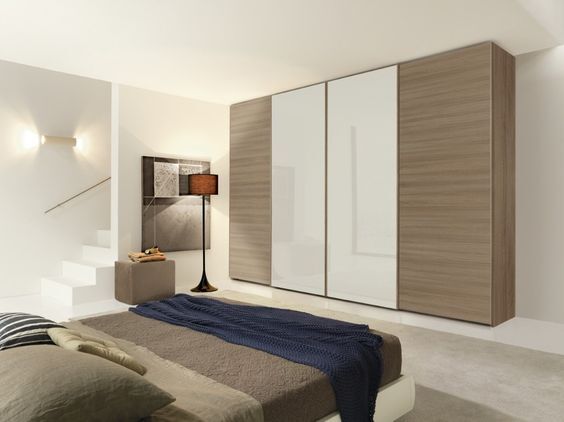Sliding wardrobe Vitality 3 with wood and lacquer in various colors