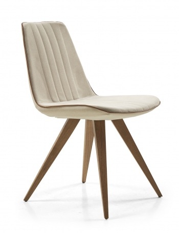 Μοντέρνα καρέκλα απο ύφασμα ,με ξύλινα πόδια